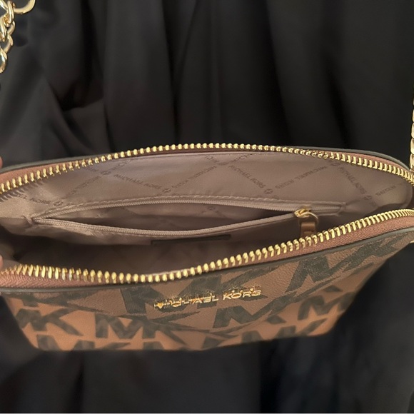 NEVER USED Michael Kors Print Bag - Picture 5 of 7